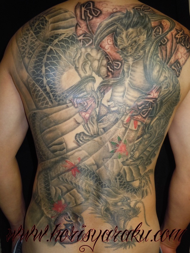 九紋龍史進と龍 (34).JPG